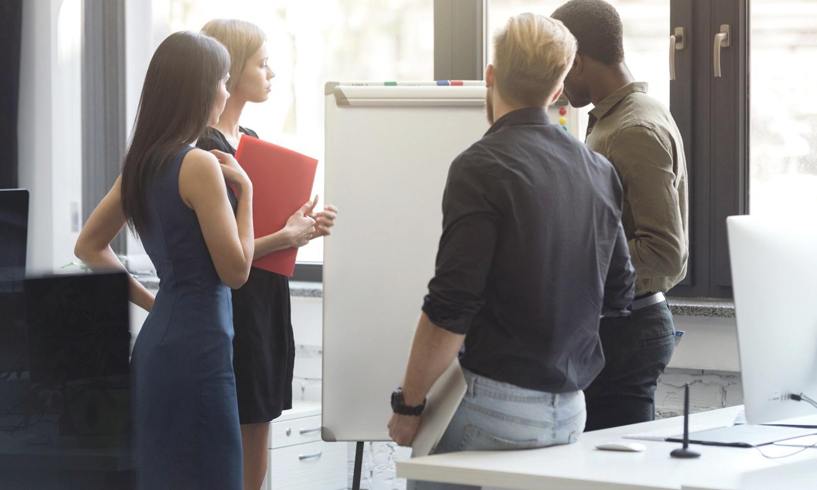 Méthodologie d'analyse financière structurée et systématique